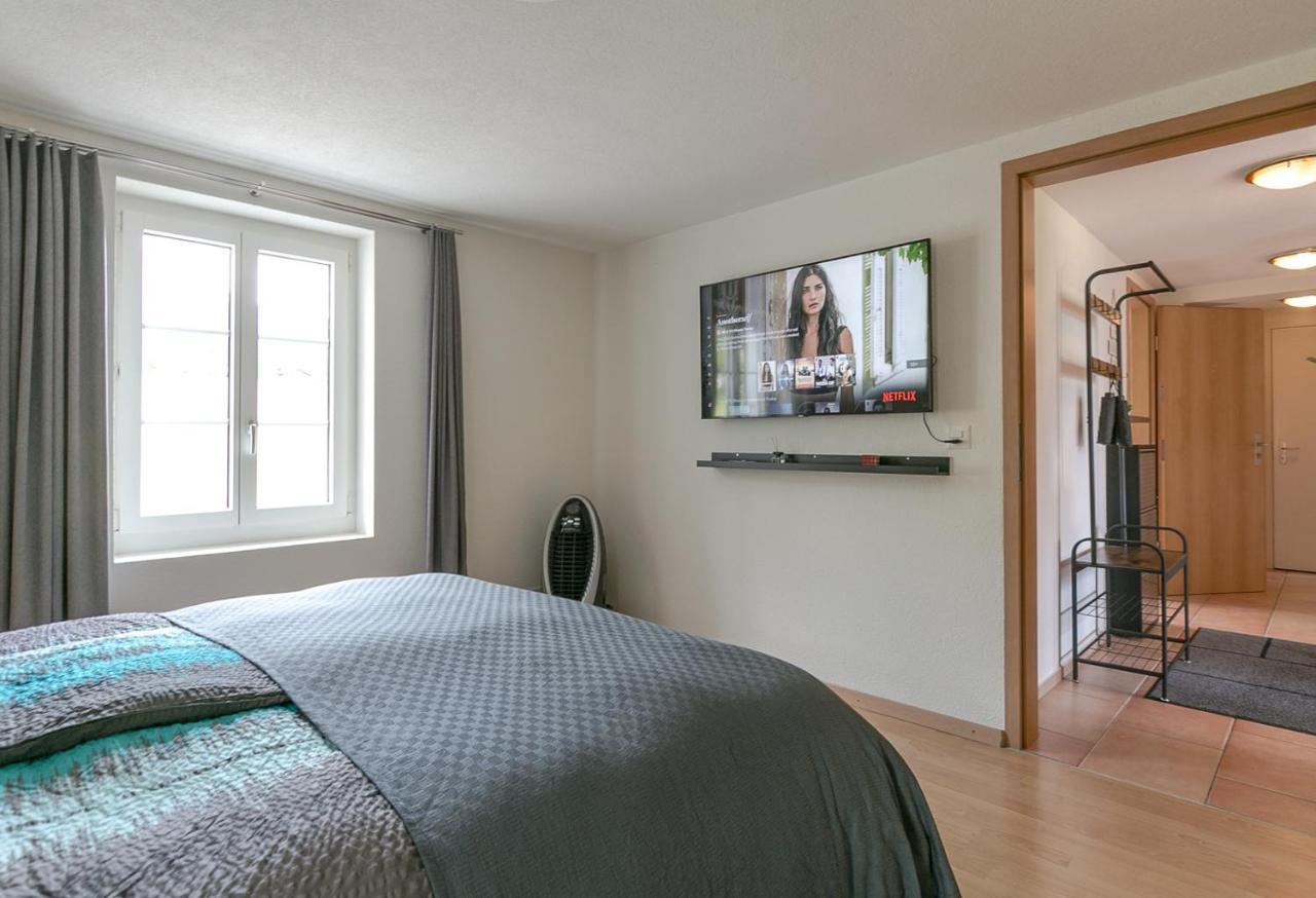 Spirit - Balkon Mit Seesicht - Parkplatz Brienz (Bern)